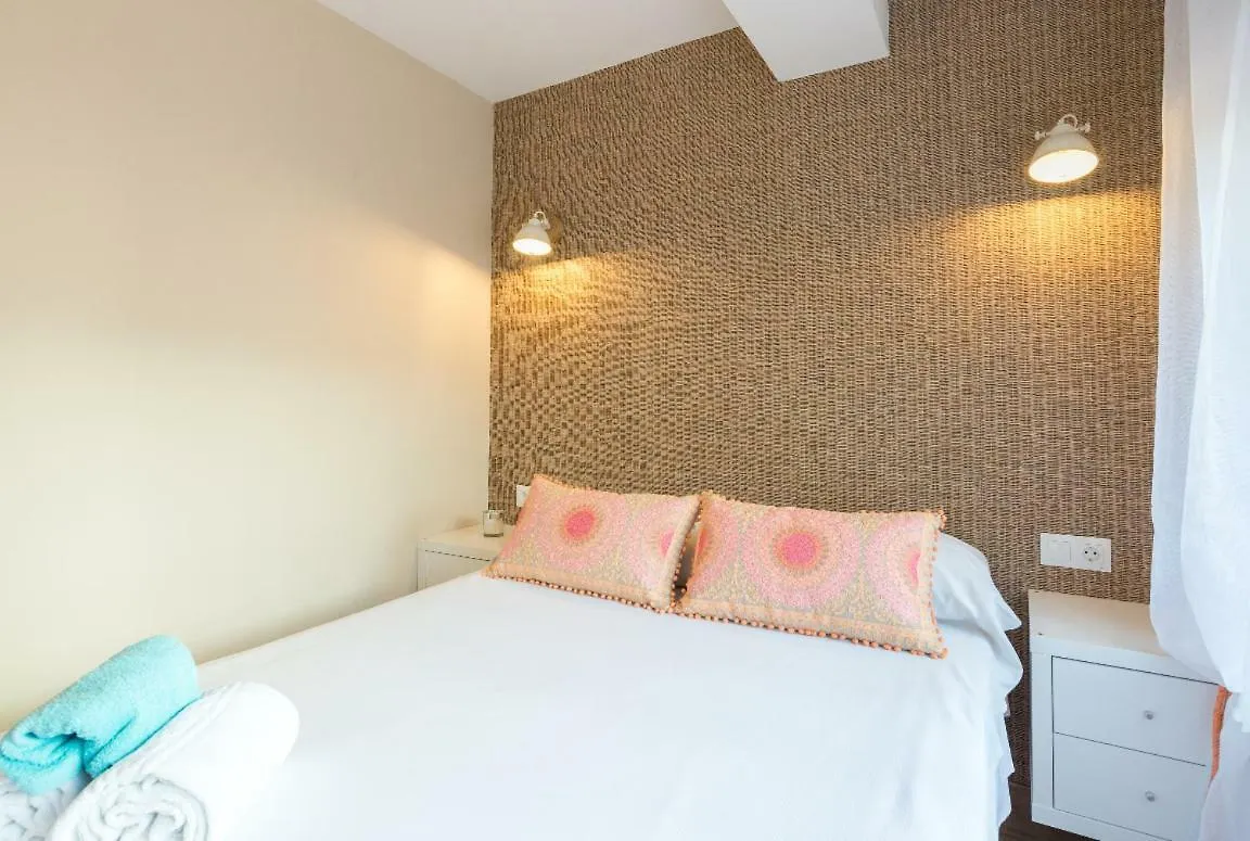 Cozy Loft Near The Beach 托雷莫利诺斯 0*,  西班牙